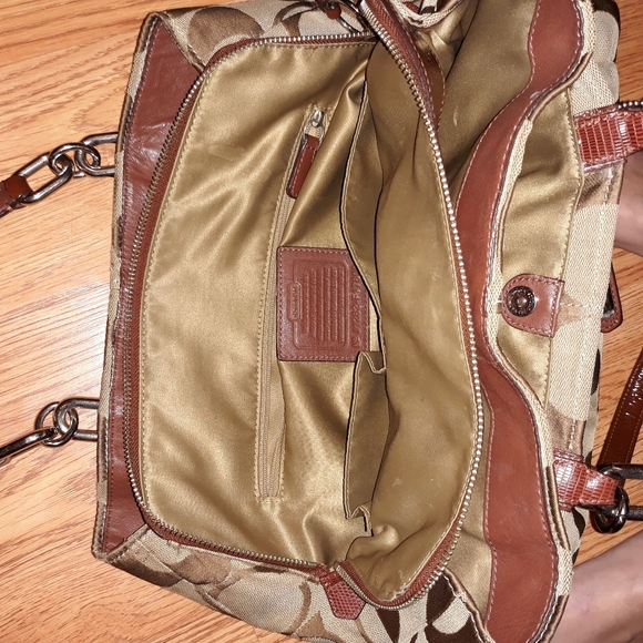 Coach bag (read description please)